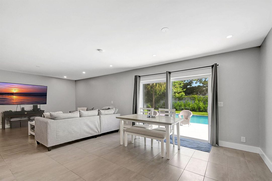 12-web-or-mls-House (12)