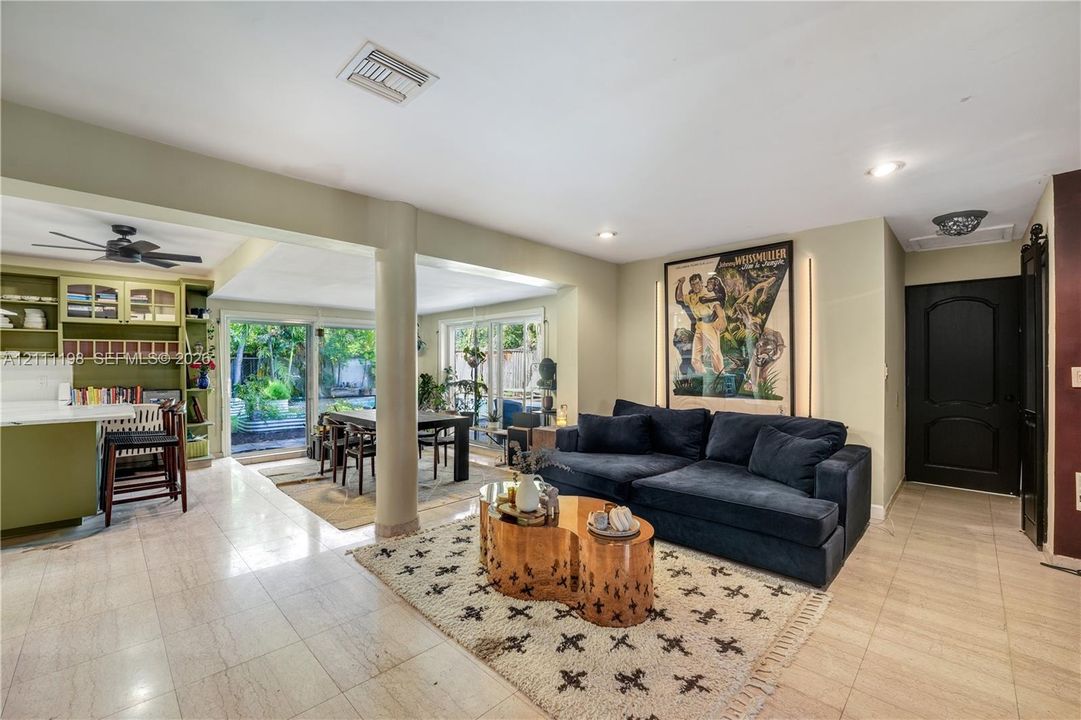 For Sale: $625,000 (3 beds, 2 baths, 1981 Square Feet)