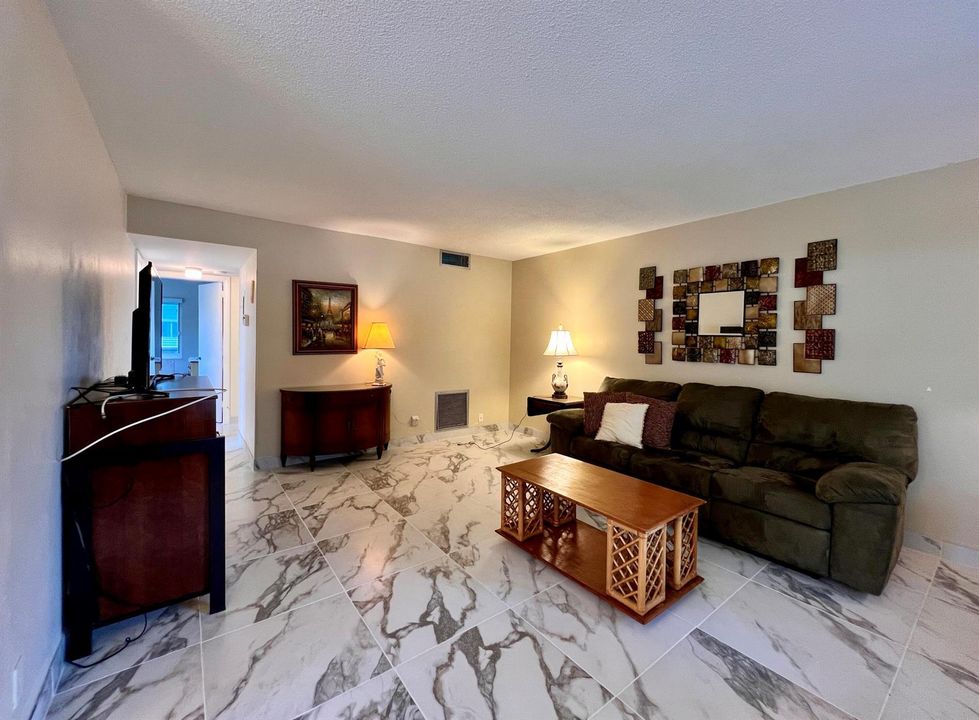 Bedford A Elegant Living Area