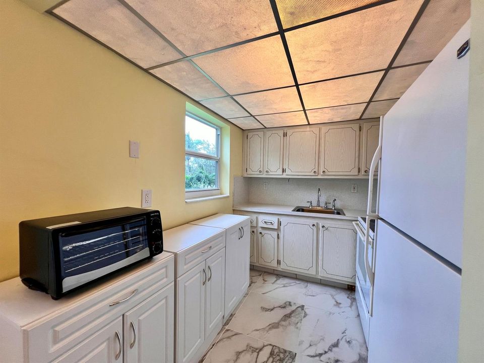 Bedford A KITCHEN Corner Unit