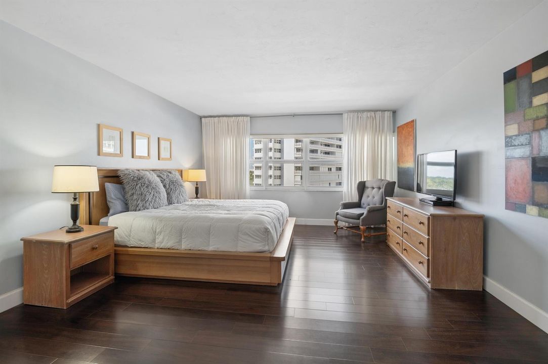 09-Buckley- 2100 S Ocean Dr #5CD-9