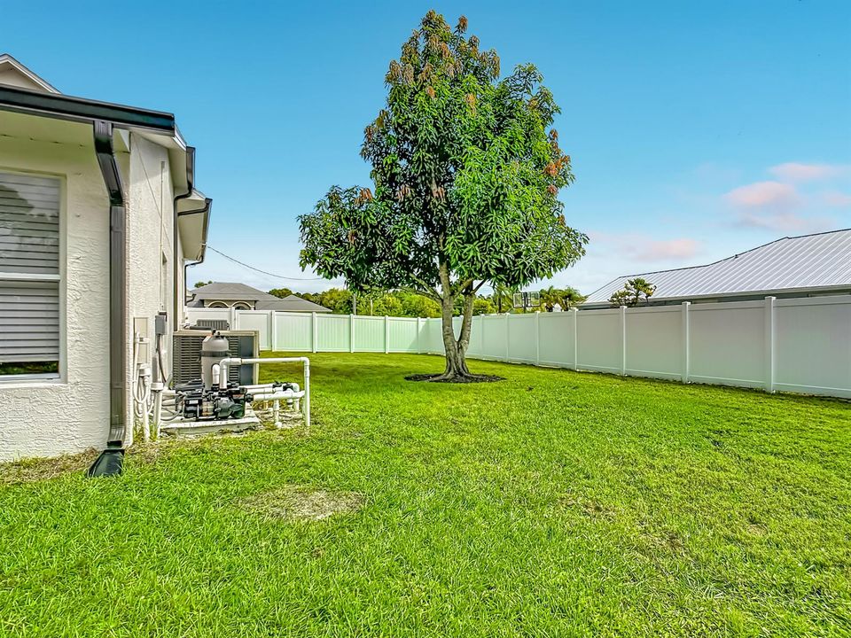 3508 SW Macon Road-70