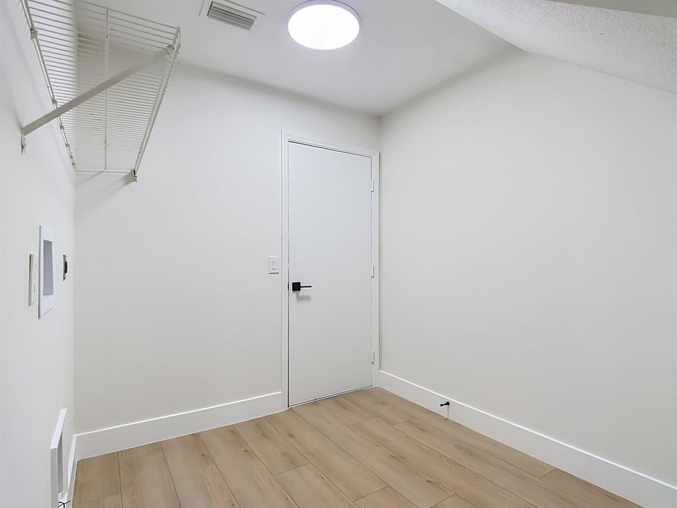 3508 SW Macon Road-59