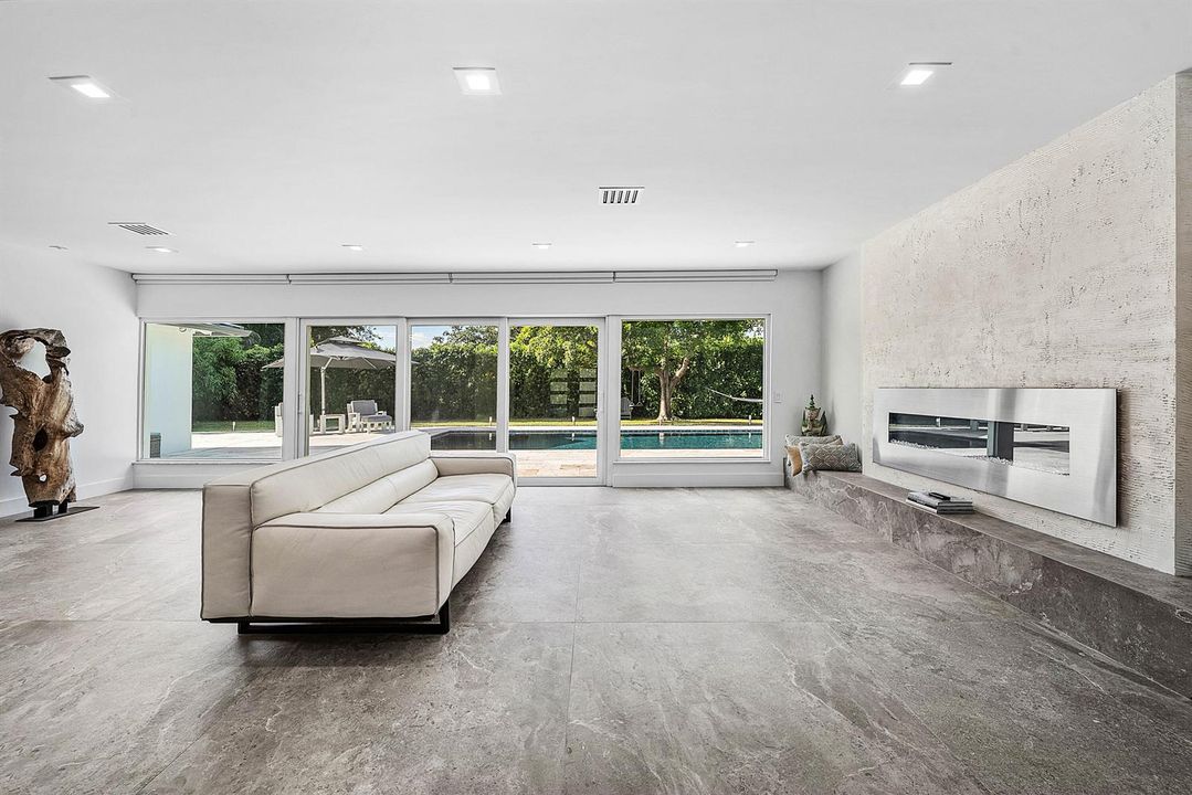058-249GleneaglesDrive-LakeWorth-FL-3346