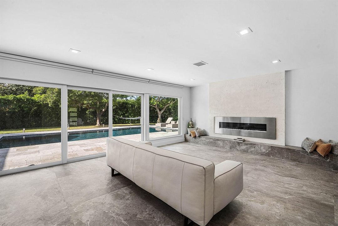 060-249GleneaglesDrive-LakeWorth-FL-3346