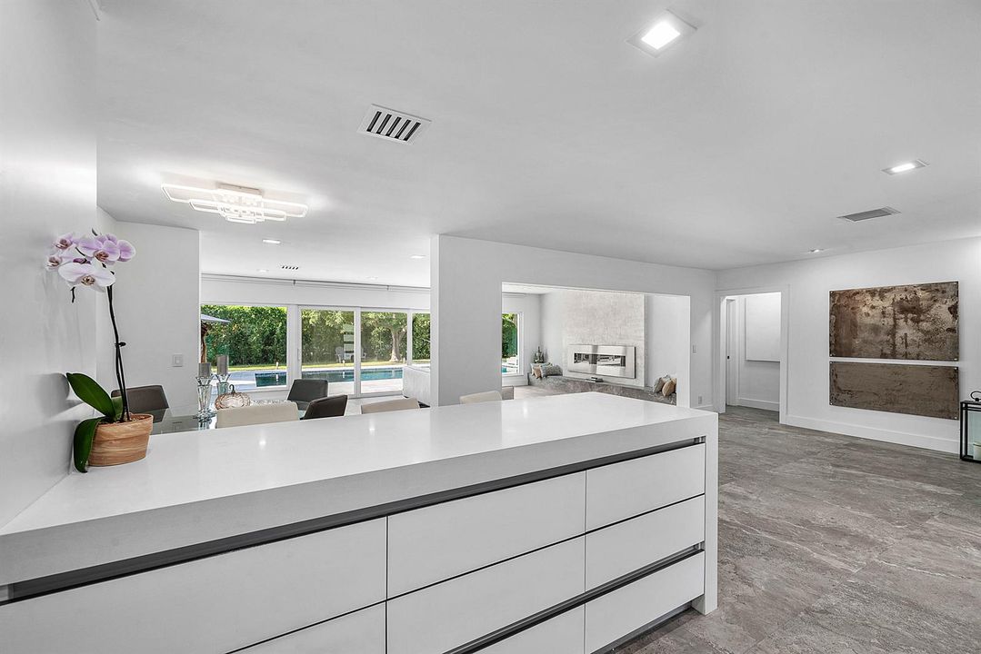 071-249GleneaglesDrive-LakeWorth-FL-3346