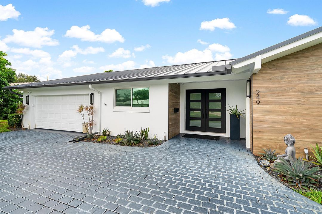 006-249GleneaglesDrive-LakeWorth-FL-3346