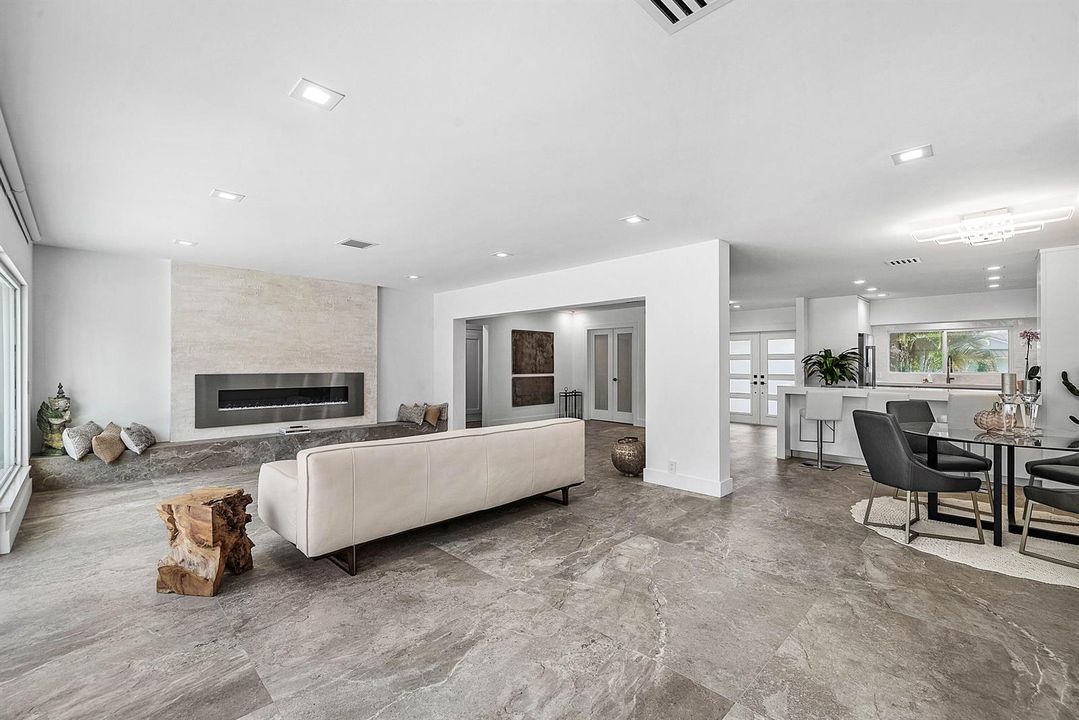 061-249GleneaglesDrive-LakeWorth-FL-3346
