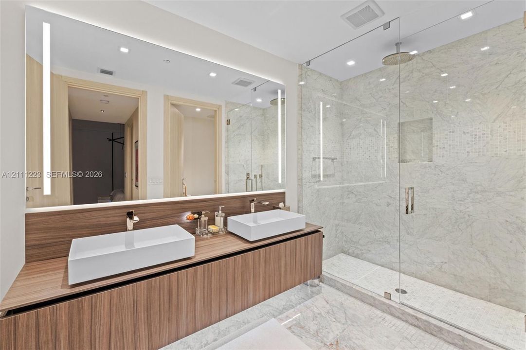 primary bath