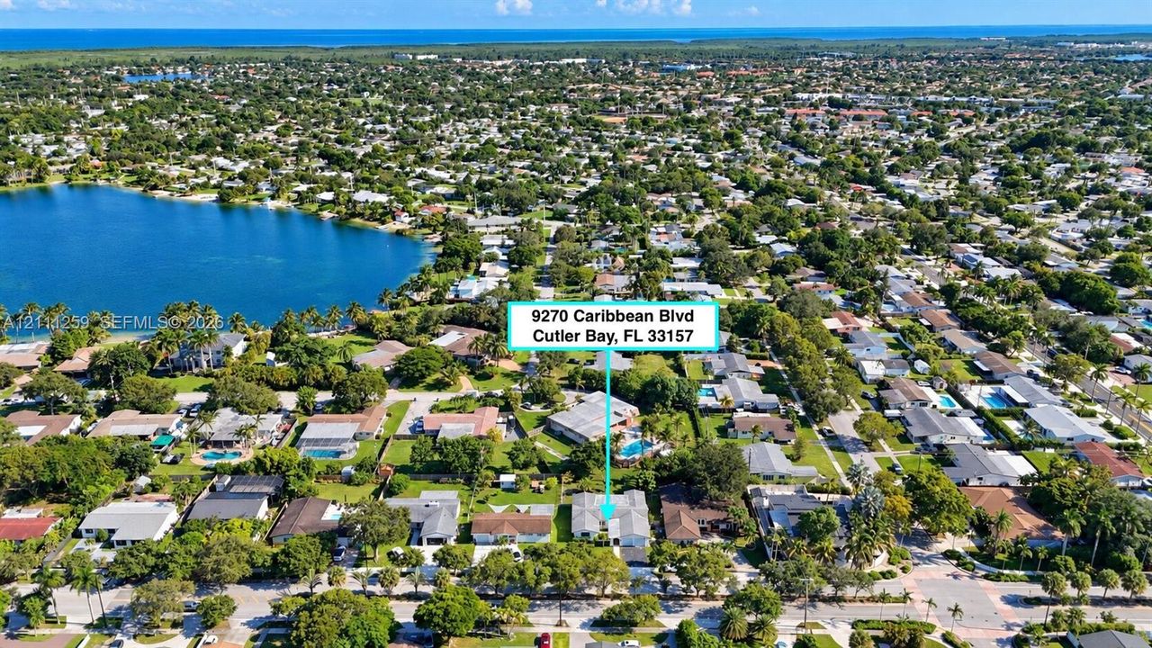 For Sale: $699,000 (3 beds, 2 baths, 1875 Square Feet)