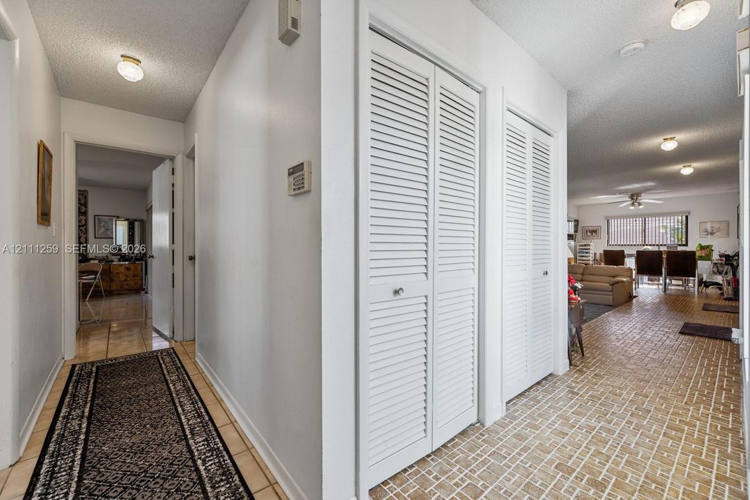For Sale: $699,000 (3 beds, 2 baths, 1875 Square Feet)