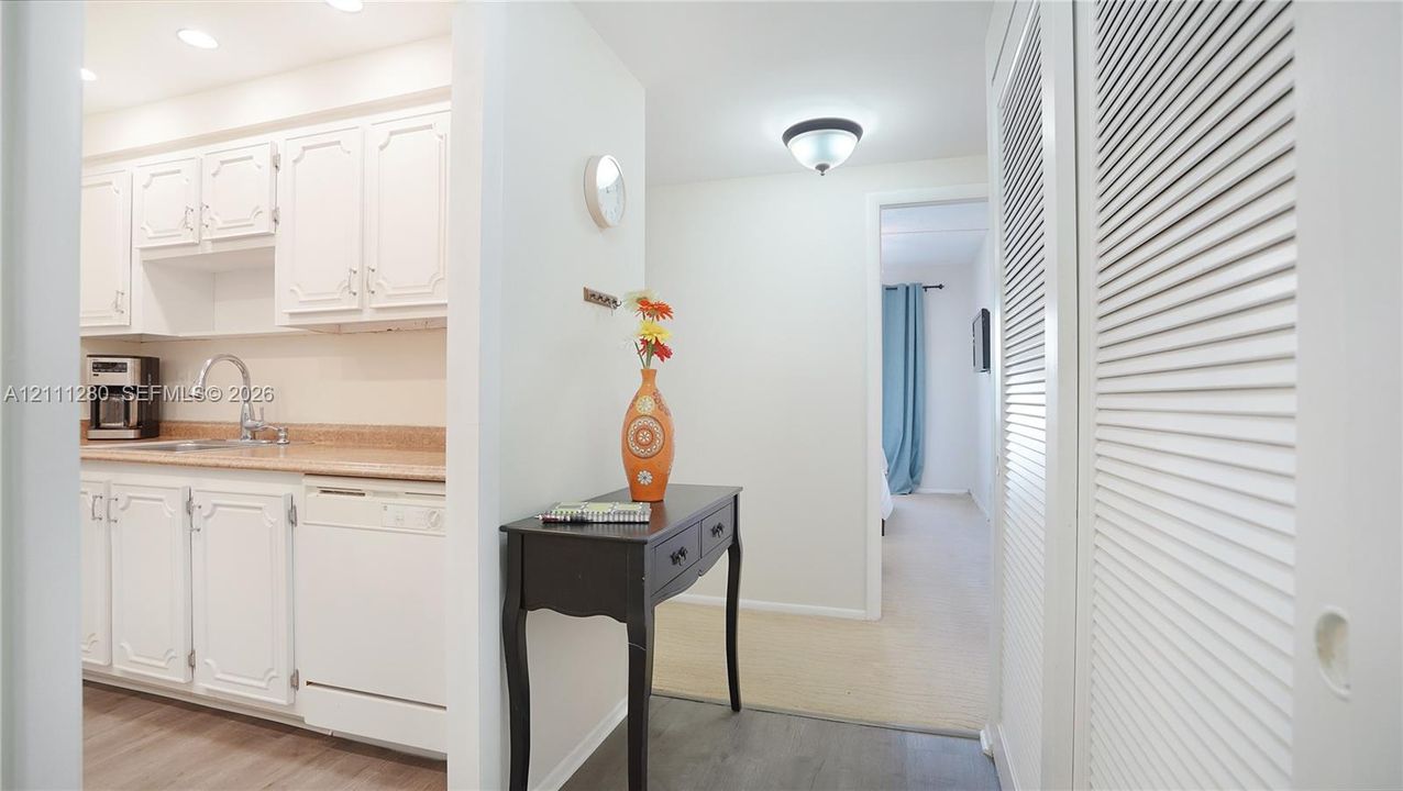 Foyer entrance, pantry