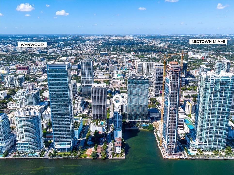 For Sale: $485,000 (1 beds, 1 baths, 774 Square Feet)