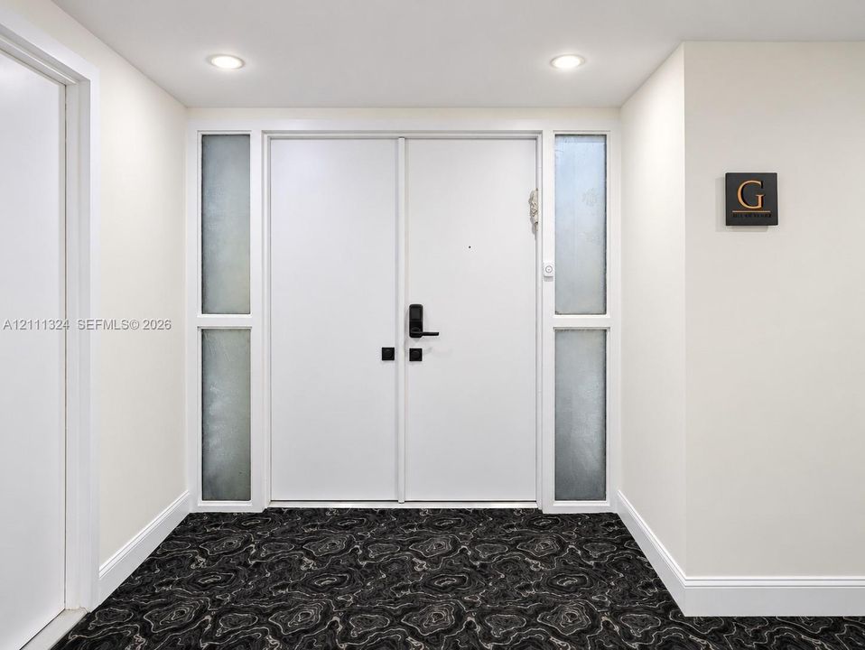 En Venta: $1,450,000 (3 camas, 2 baños, 3020 Pies cuadrados)