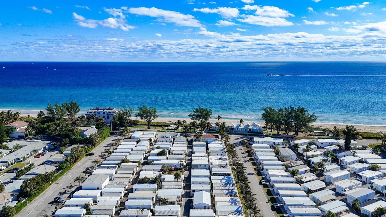 600 foot private beach