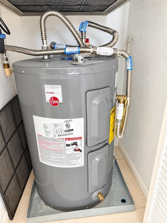 Bright utility room water heater (1)