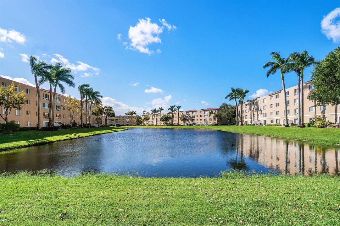 033-12540MajestyCircle-BoyntonBeach-FL-3