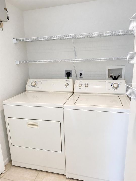 Bright, clutter-free laundry room (3)