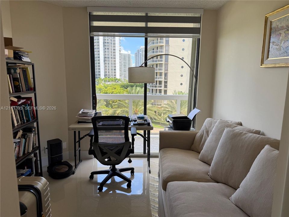 For Rent: $4,700 (3 beds, 2 baths, 1480 Square Feet)
