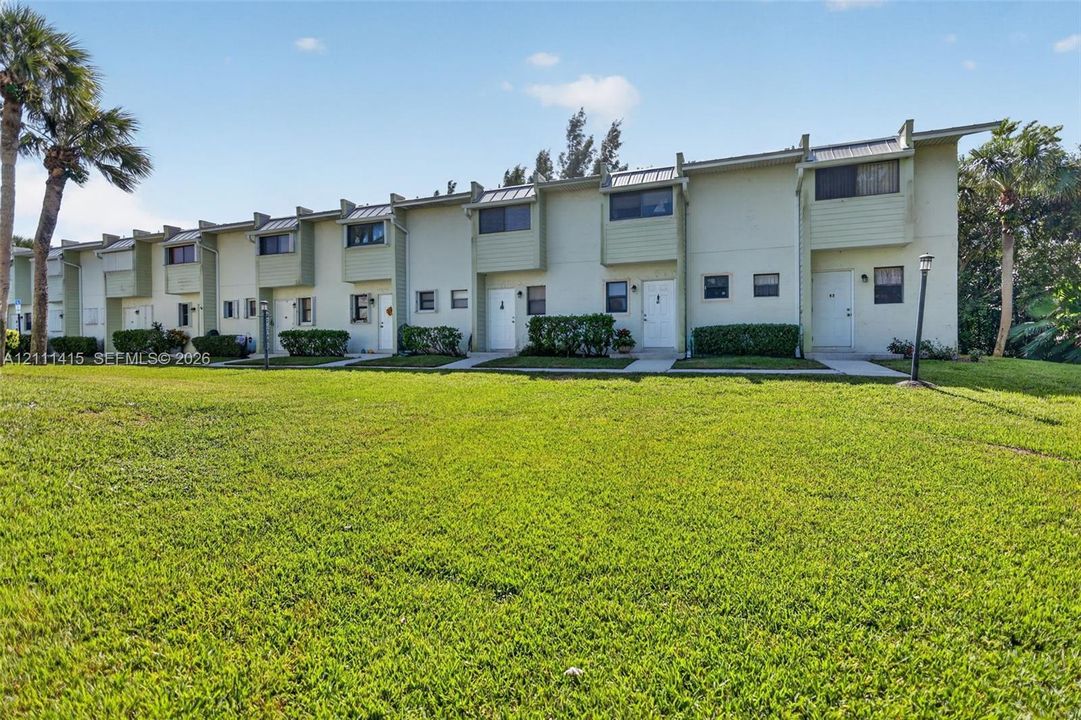 En Venta: $274,500 (2 camas, 1 baños, 1270 Pies cuadrados)