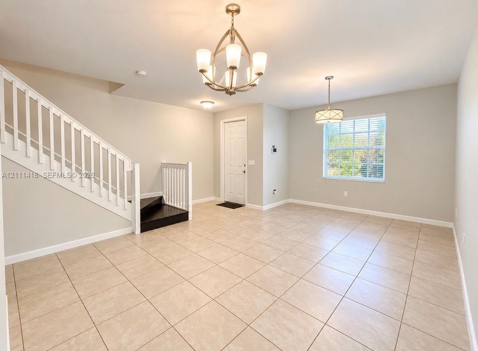 For Rent: $3,200 (3 beds, 2 baths, 1506 Square Feet)