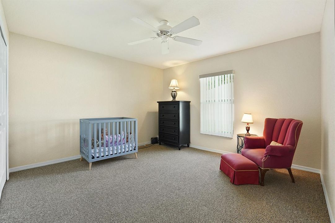 29 Bedroom 03