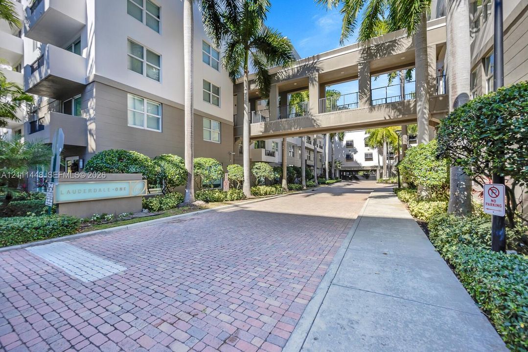 En Venta: $429,900 (2 camas, 2 baños, 1120 Pies cuadrados)