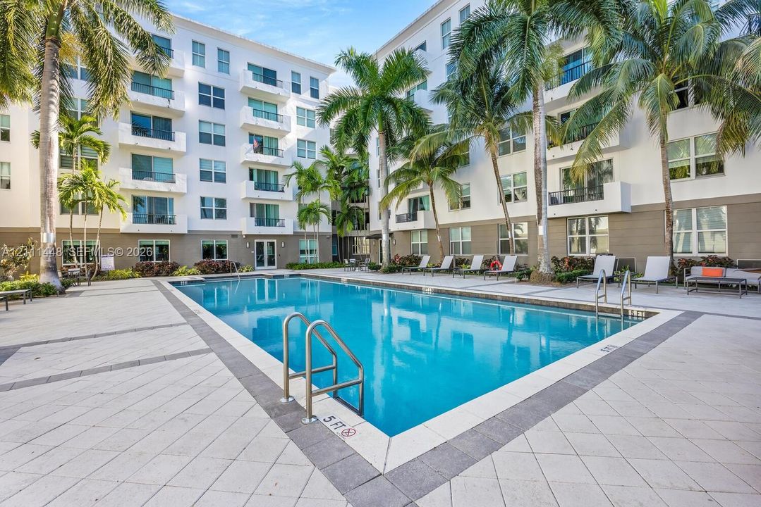 En Venta: $429,900 (2 camas, 2 baños, 1120 Pies cuadrados)