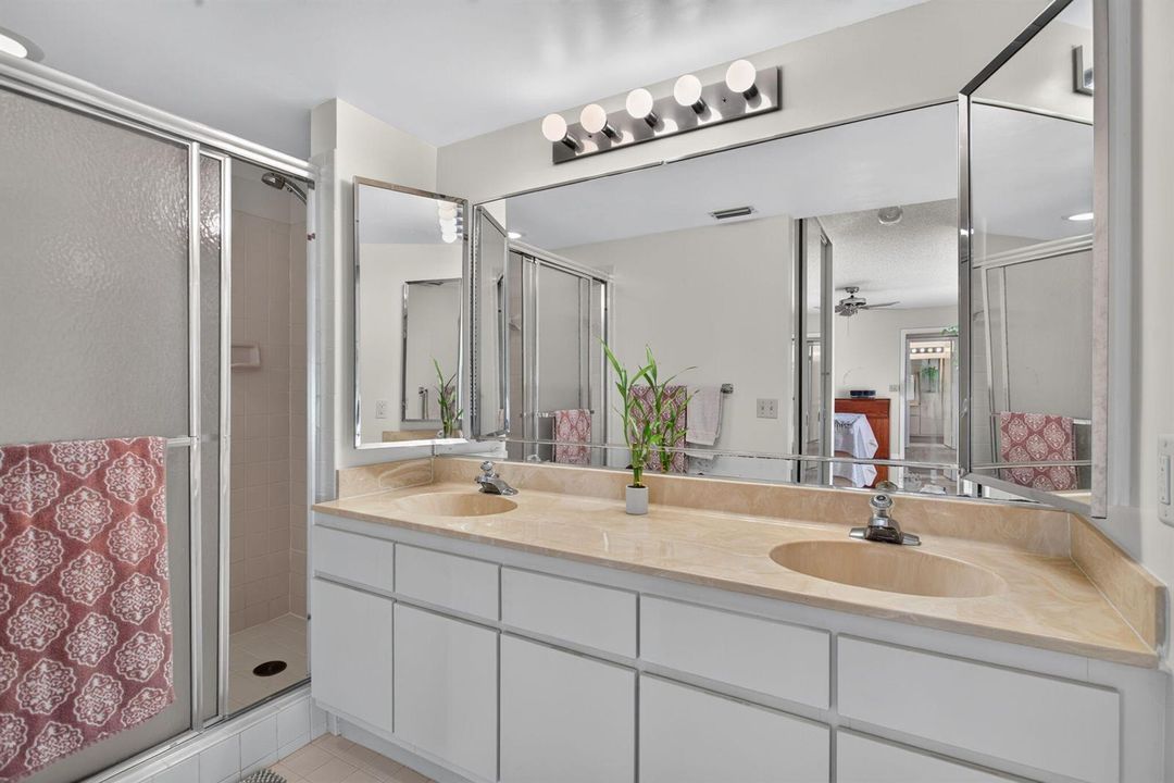 25-web-or-mls-5551-27