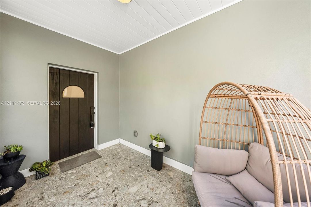 For Sale: $3,600,000 (5 beds, 5 baths, 2646 Square Feet)