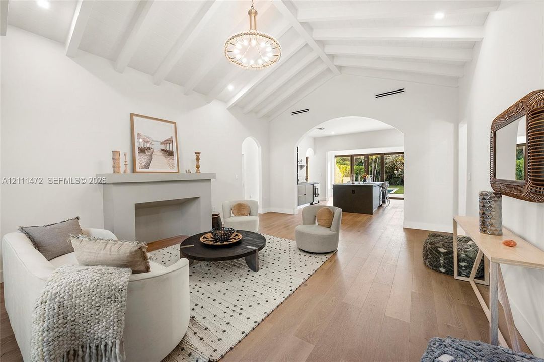 For Sale: $3,600,000 (5 beds, 5 baths, 2646 Square Feet)