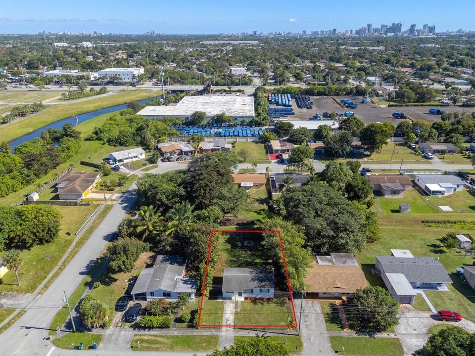 1-web-or-mls-880NW33Ter-1