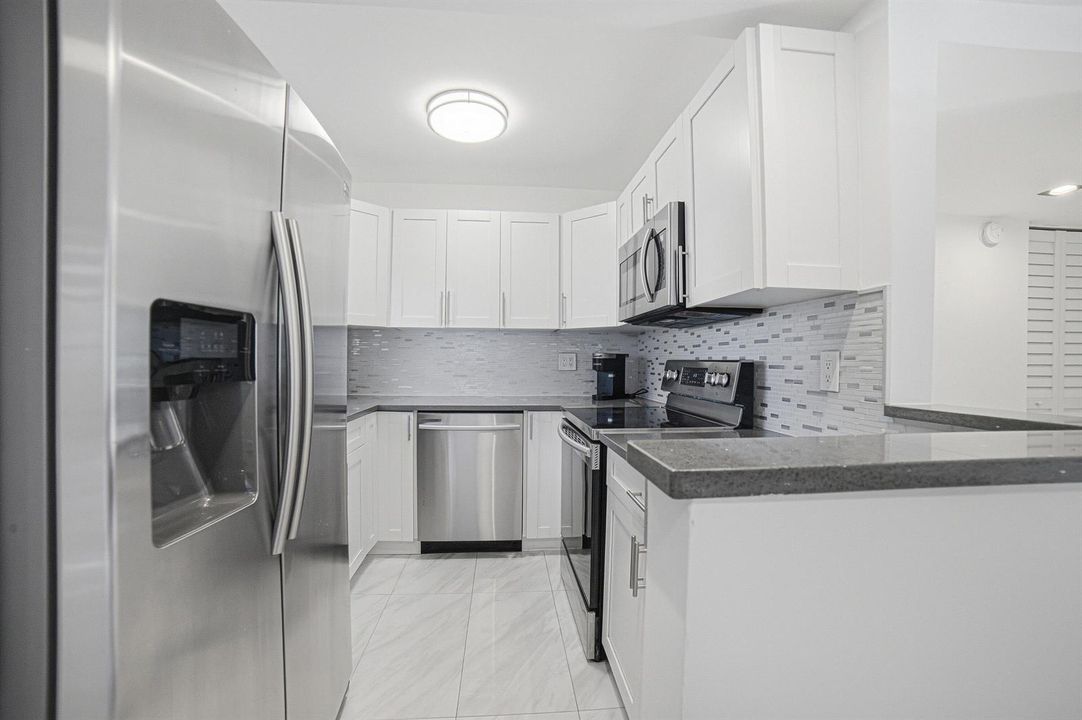 18-Kitchen