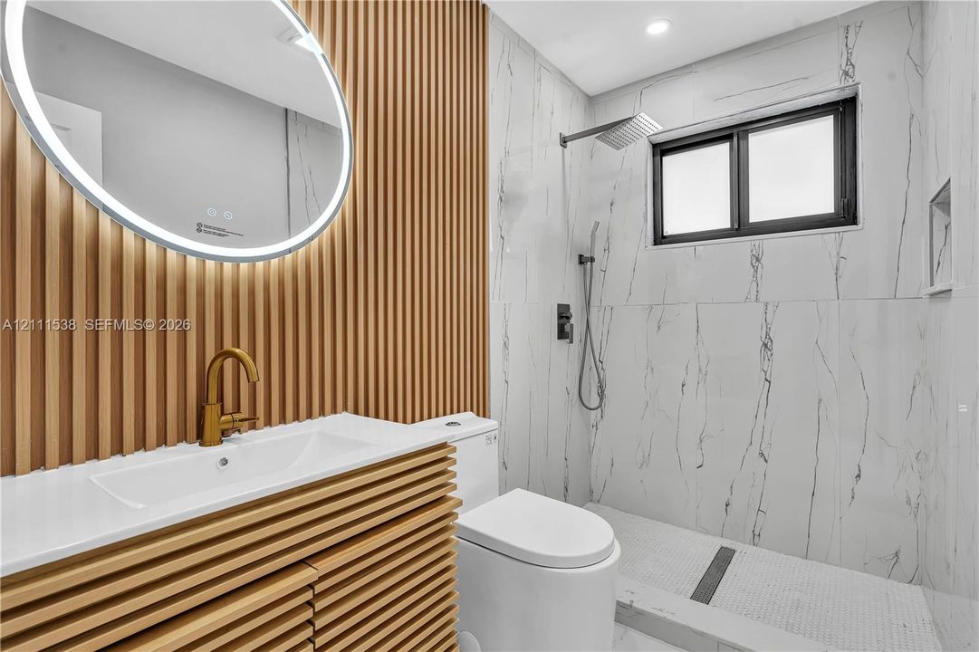 En Venta: $494,000 (3 camas, 2 baños, 1164 Pies cuadrados)