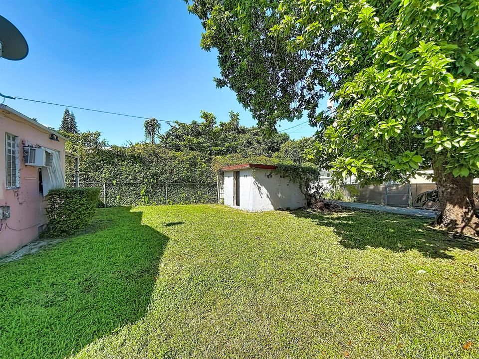 511 NW 46th Street-36