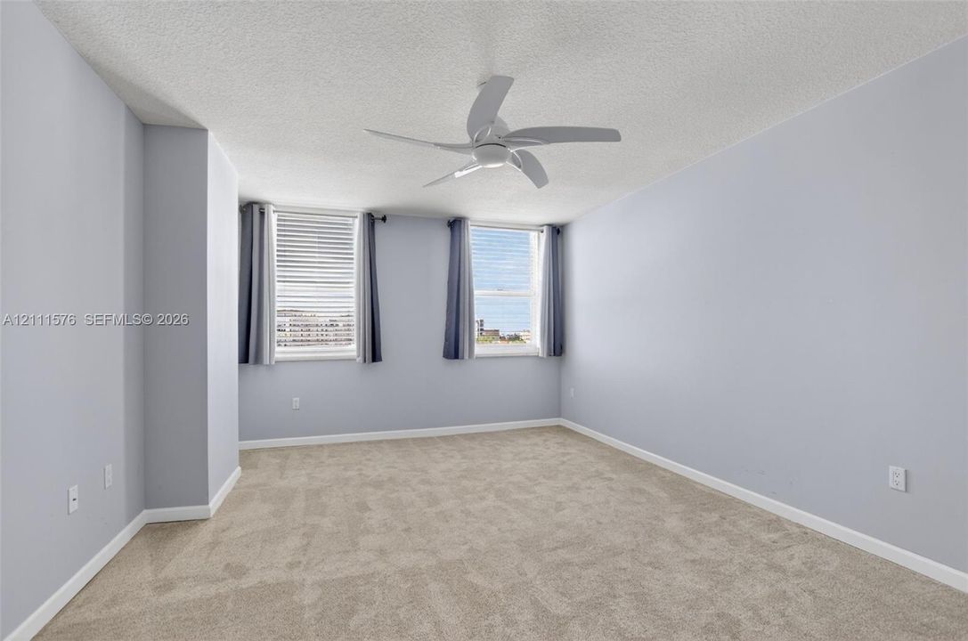 For Rent: $6,500 (2 beds, 2 baths, 1310 Square Feet)