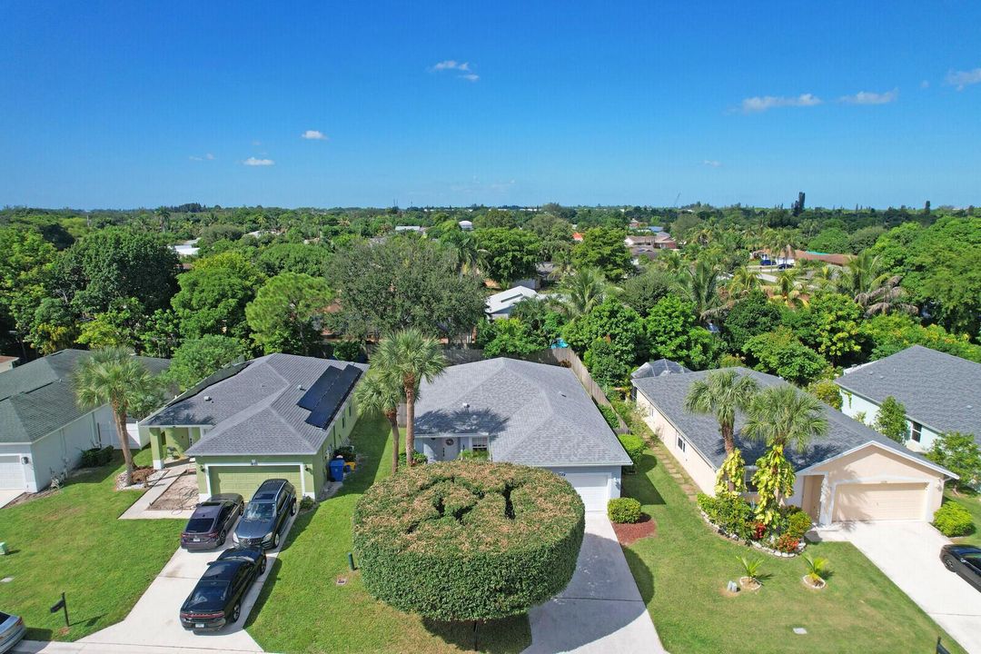 01_Aerial_1_mls