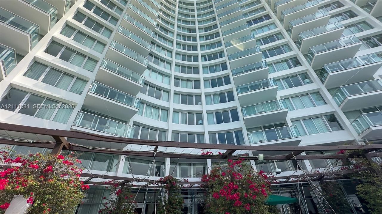 На продажу: $399,000 (0 спален, 0 ванн, 477 Квадратных фут)