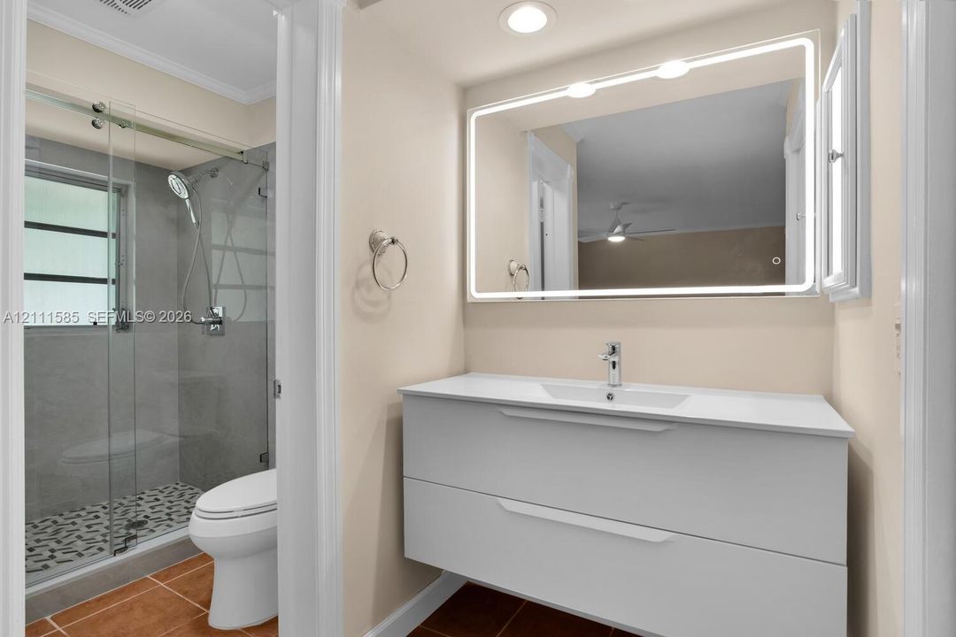 В аренду: $3,750 (3 спален, 2 ванн, 1470 Квадратных фут)