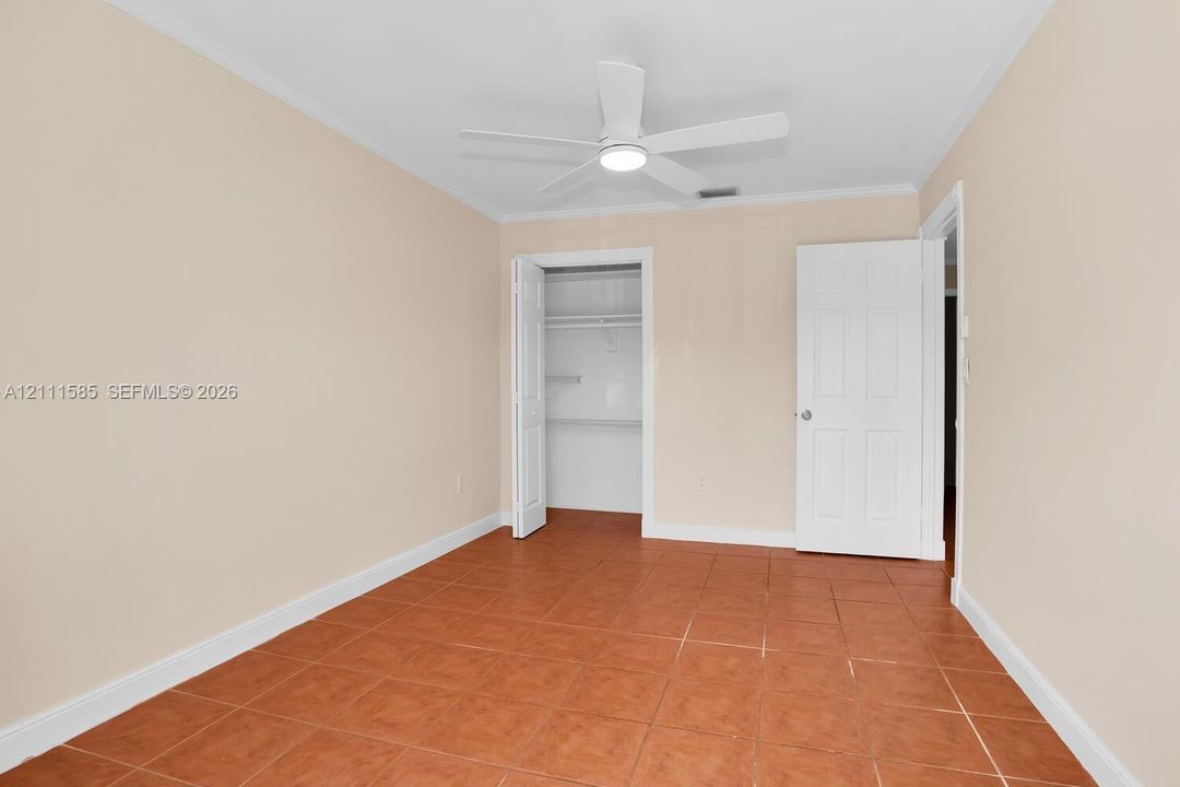 В аренду: $3,750 (3 спален, 2 ванн, 1470 Квадратных фут)