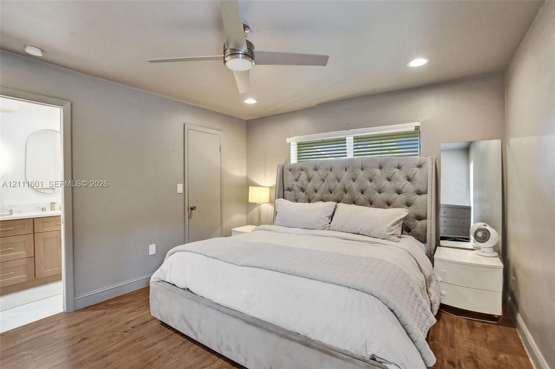 For Sale: $579,000 (4 beds, 3 baths, 1960 Square Feet)