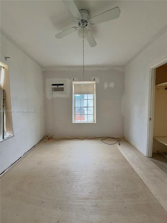 En Renta: $1,500 (3 camas, 1 baños, 1366 Pies cuadrados)
