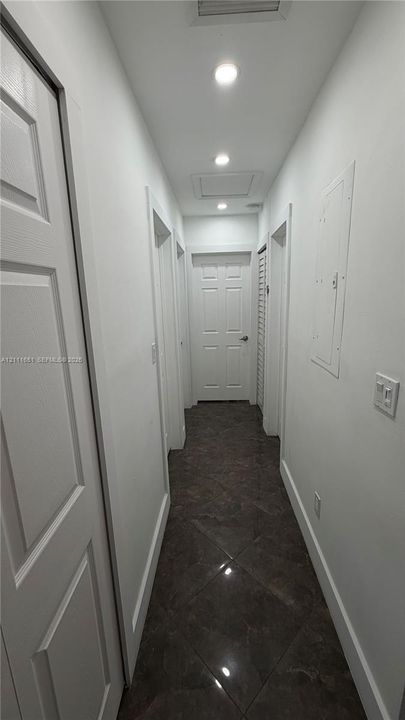 For Rent: $3,500 (3 beds, 2 baths, 1128 Square Feet)