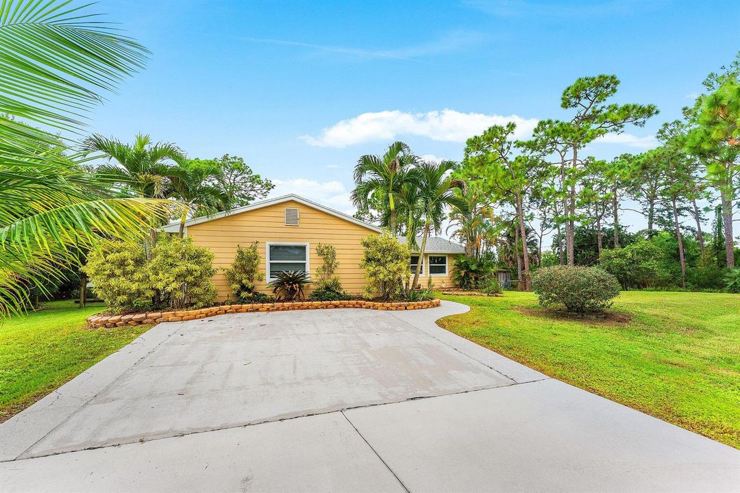 001-1294666thStreetNorth-WestPalmBeach-F