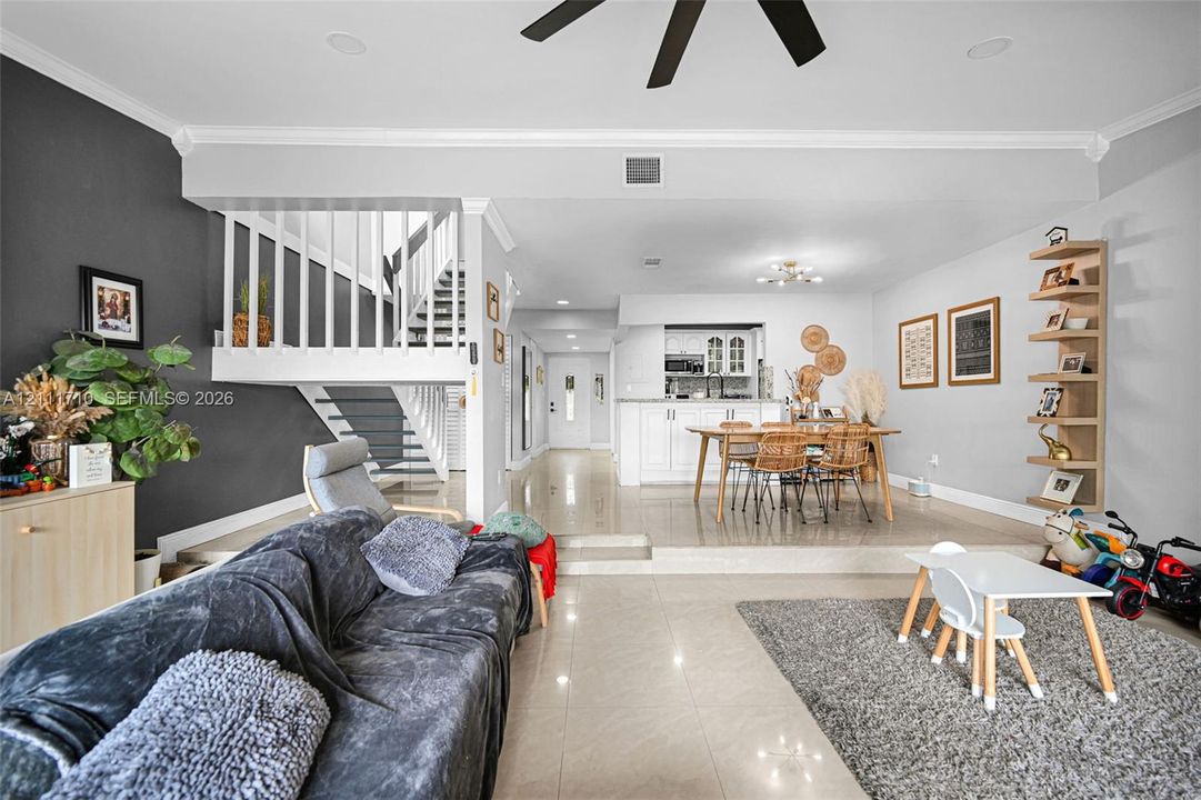 For Rent: $2,995 (2 beds, 2 baths, 1528 Square Feet)