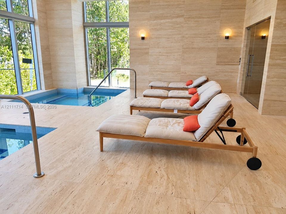 For Sale: $499,500 (1 beds, 2 baths, 937 Square Feet)