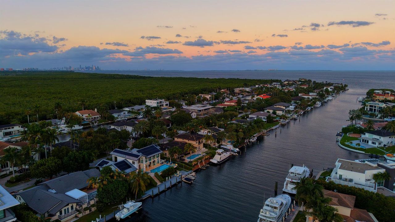 132_DJI_20261020185001_0061_D