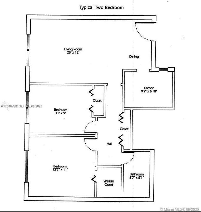 For Rent: $2,400 (2 beds, 1 baths, 813 Square Feet)