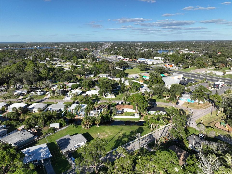 На продажу: $80,000 (0.18 acres)