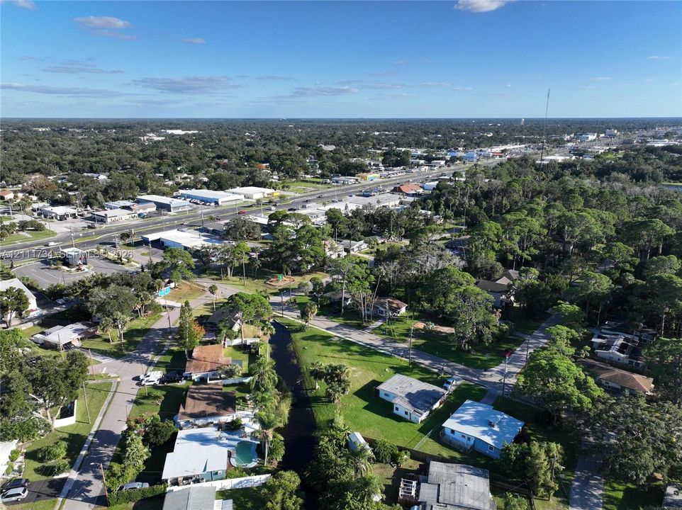На продажу: $80,000 (0.18 acres)